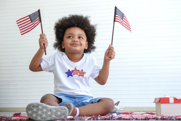 Review: Patriotic Trio of Stars Mini Embroidery